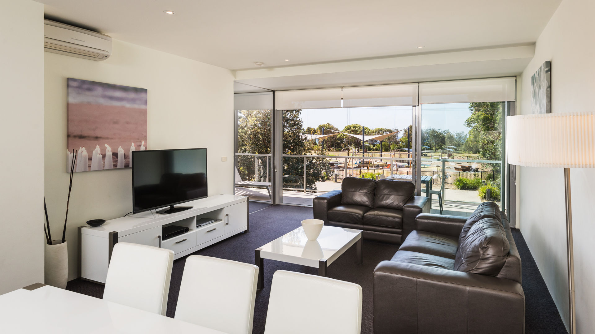 001-2br-beachside-room-91